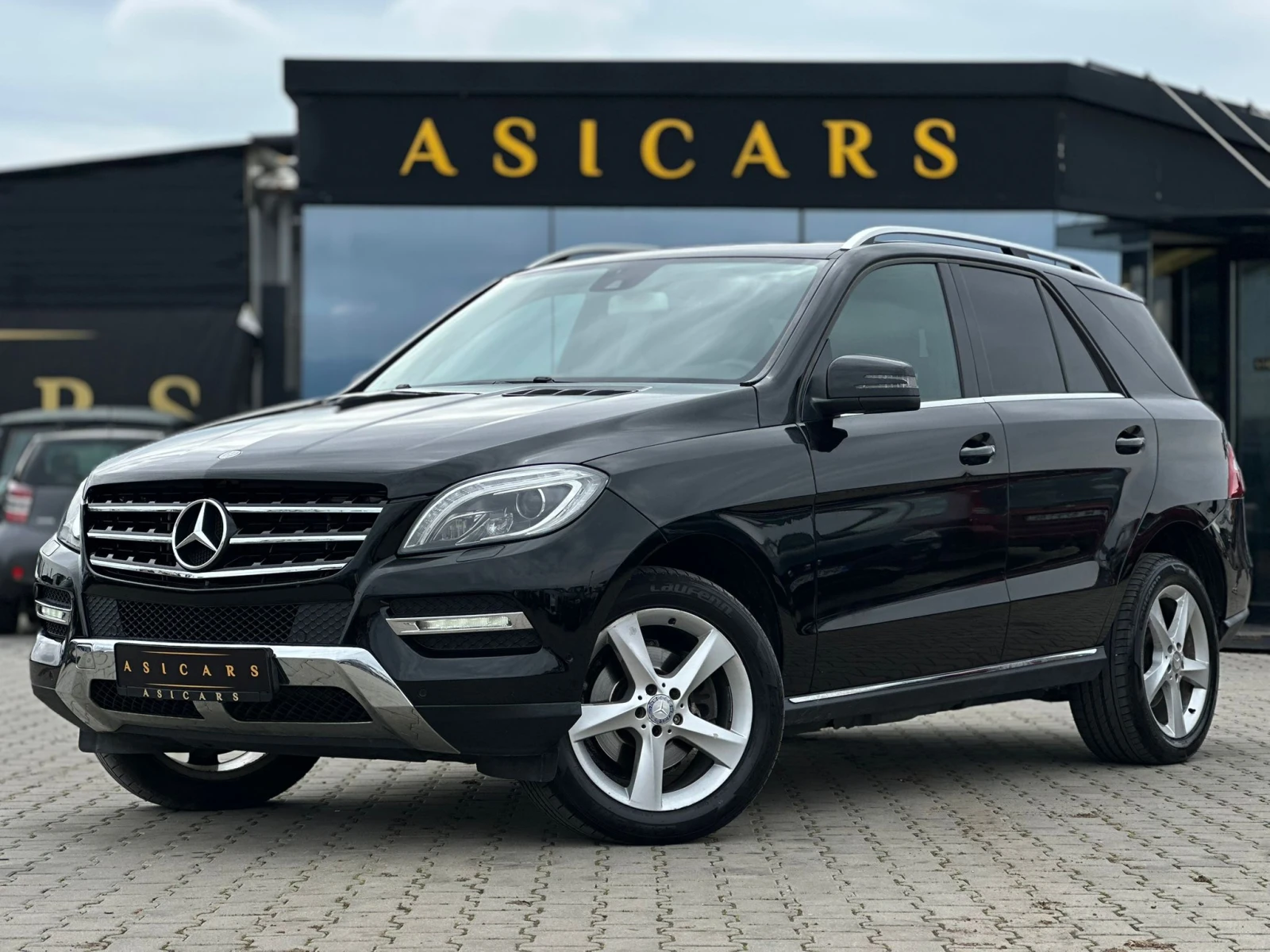 Mercedes-Benz ML 350