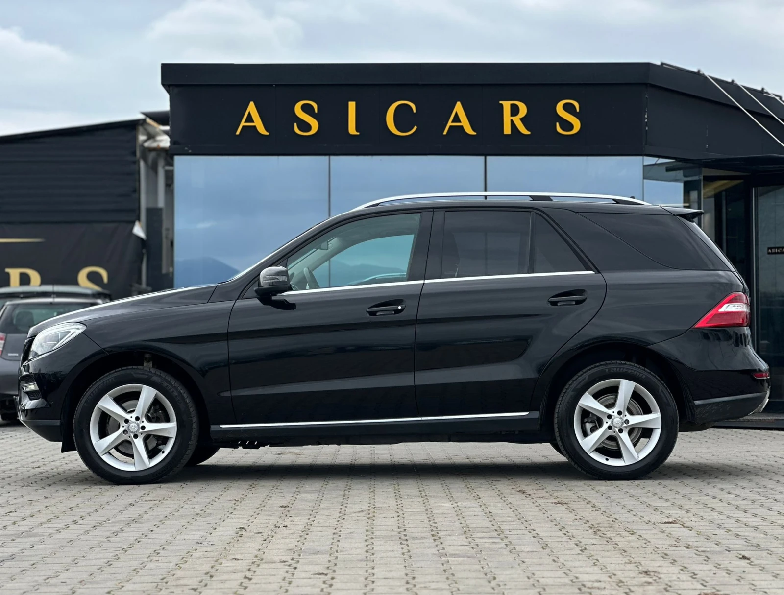 Mercedes-Benz ML 350 2012