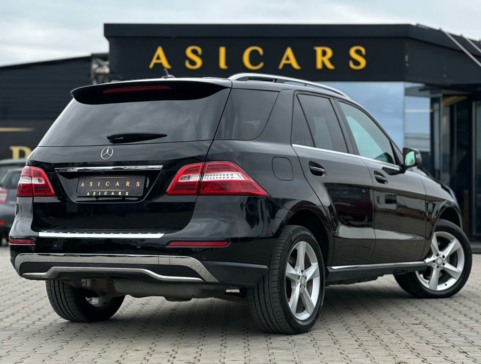 Mercedes-Benz ML 350 2012