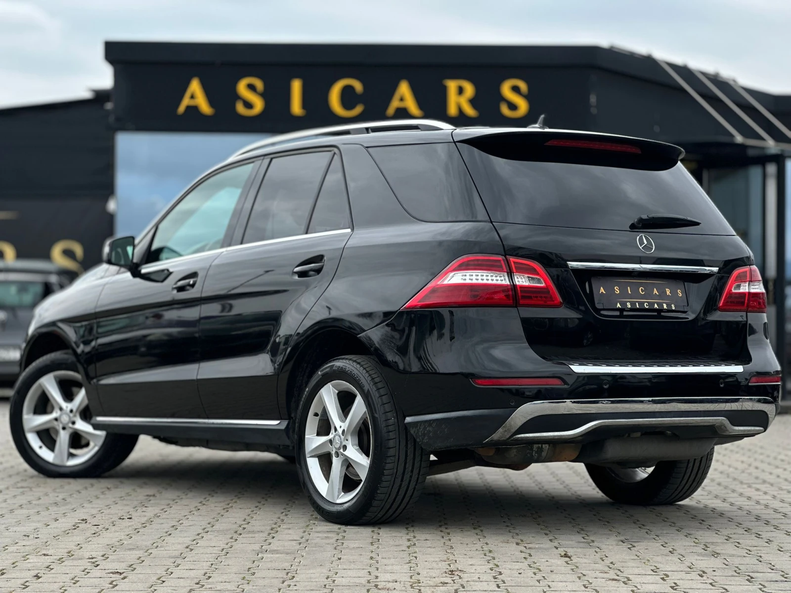 Mercedes-Benz ML 350 2012