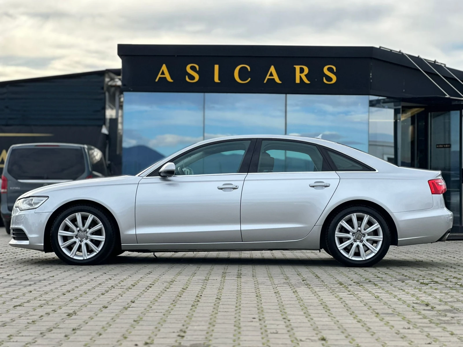 Audi A6 2011