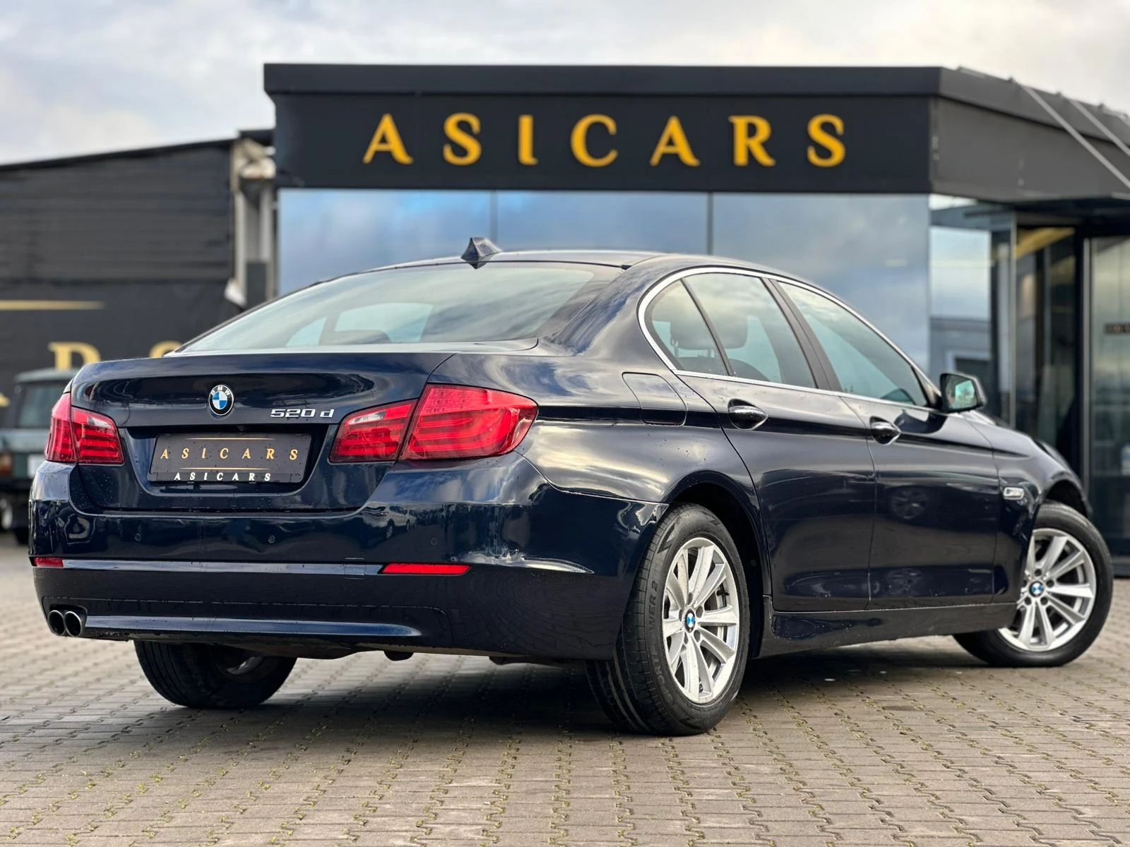 BMW 520 2012